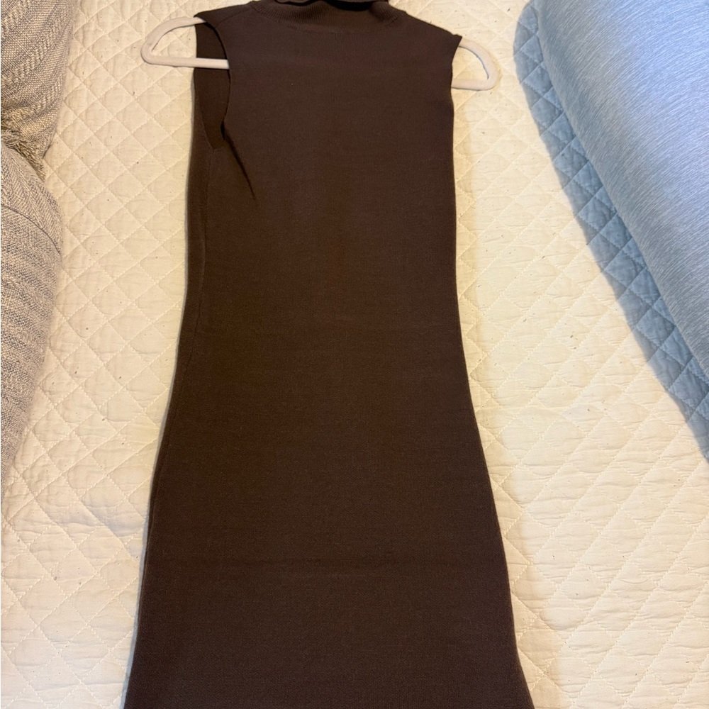 Active USA Black Sheath Midi Dress Mock Neck Sleeveless